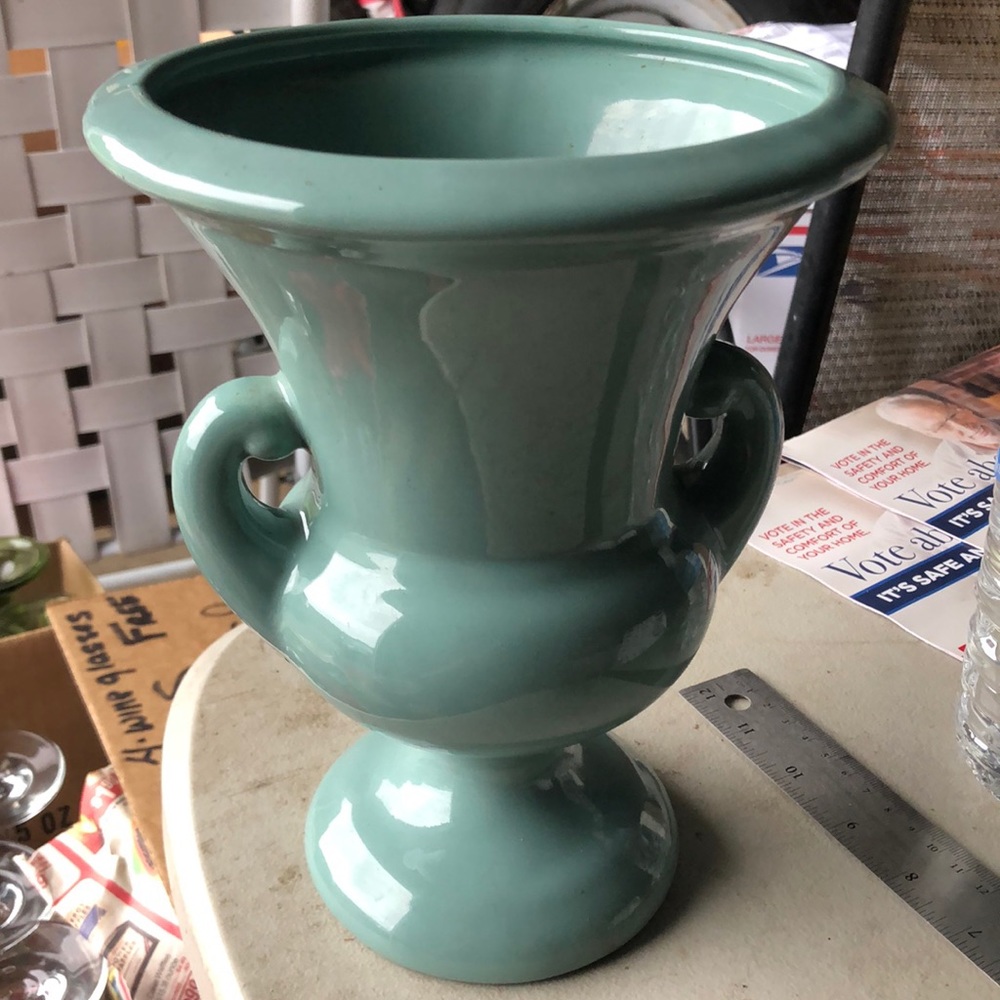 Vintage vase - Picture 1 of 3